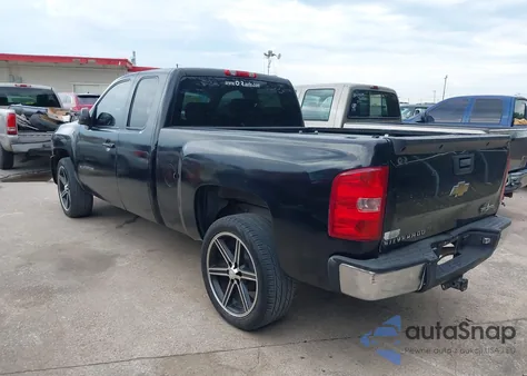 2008 Chevrolet Silverado C1500 из США, поврежденный, VIN 1GCEC19J88Z113006